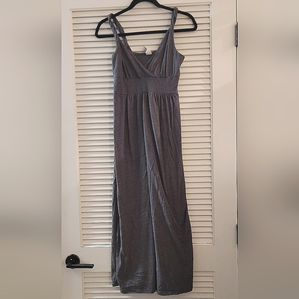 Casa Lee - Grey V-Neck Twisted Straps Maxi Dress